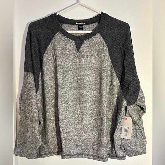 NWT Billabong Head Start SO Soft Boxy Fit Fleece Gray Top Small - Picture 3 of 13